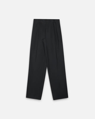 C.9.3 Pants with Back Patch Pocket Black