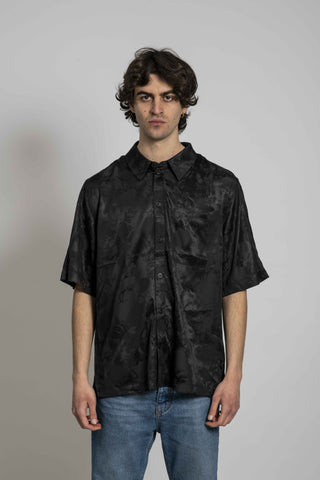 Han Kjøbenhavn Boxy Shirt Short Sleeve Black Jacquard - 1i-dx-1